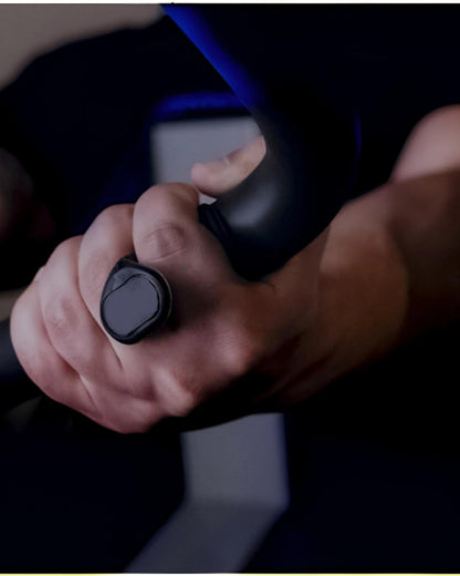 Grip hand